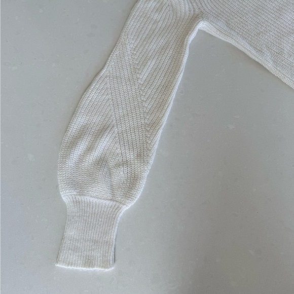 3-sweater bundle - Picture 5 of 8